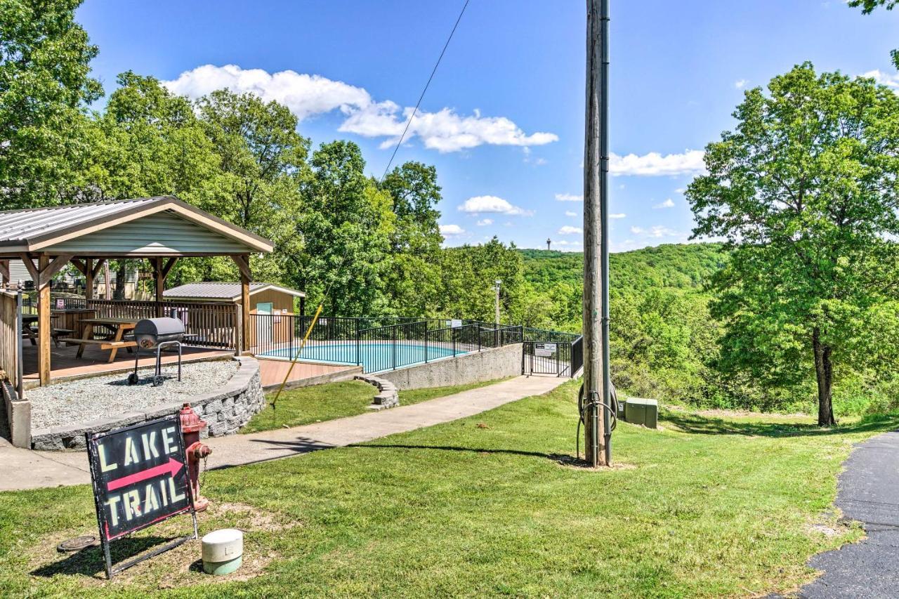 Inviting Branson West Condo With Pool Access מראה חיצוני תמונה