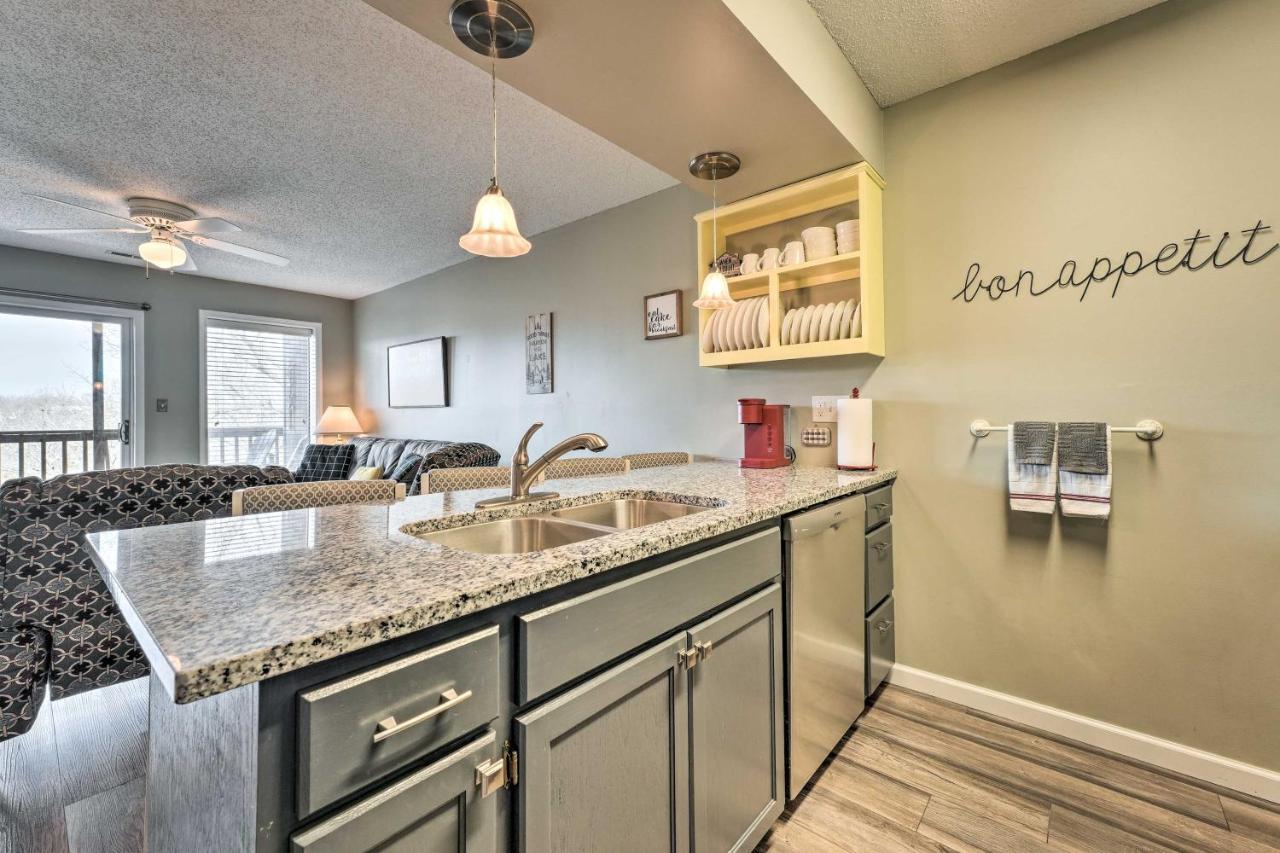 Inviting Branson West Condo With Pool Access מראה חיצוני תמונה