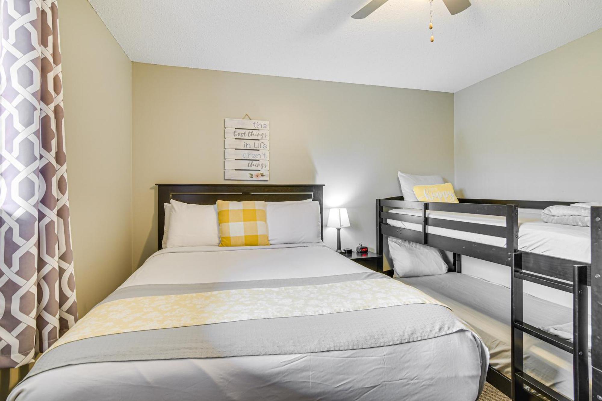 Inviting Branson West Condo With Pool Access מראה חיצוני תמונה