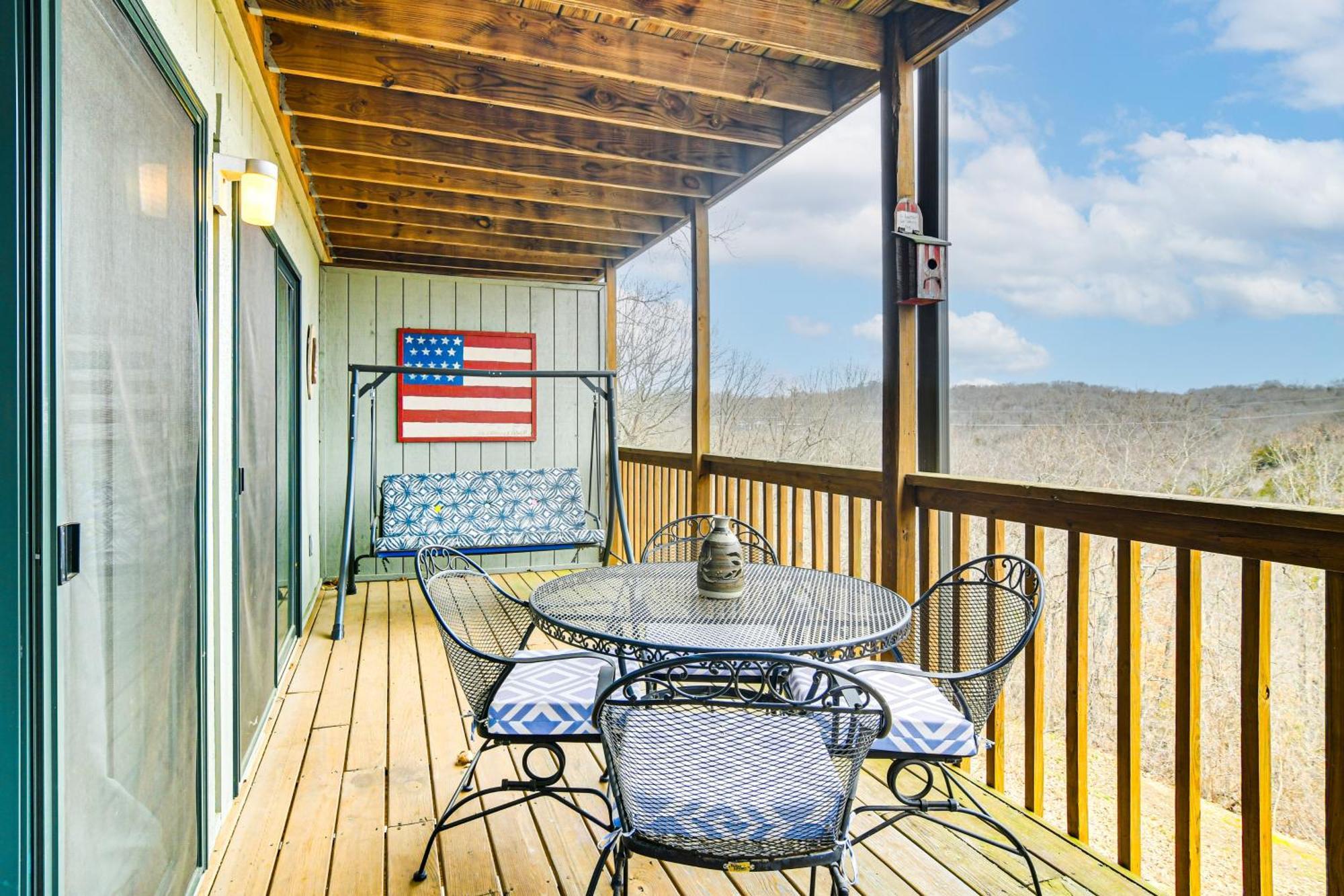 Inviting Branson West Condo With Pool Access מראה חיצוני תמונה