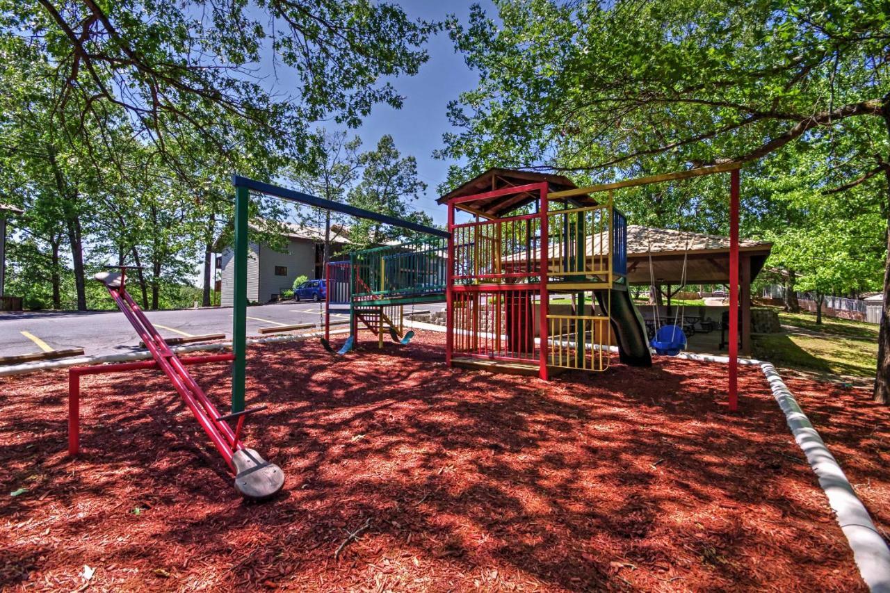 Inviting Branson West Condo With Pool Access מראה חיצוני תמונה